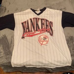 1993 vintage yankee baseball jersey